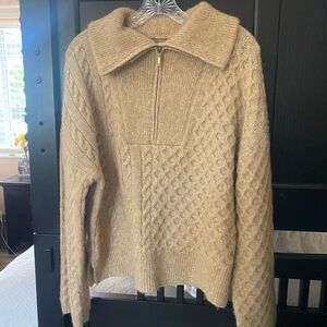 Abercrombie & Fitch Tan Cable Knit Sweater